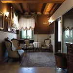 Residenza Vecelli Cavriani Πανσιόν Mozzecane