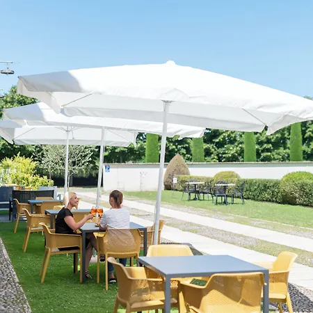 Residenza Vecelli Cavriani 4*