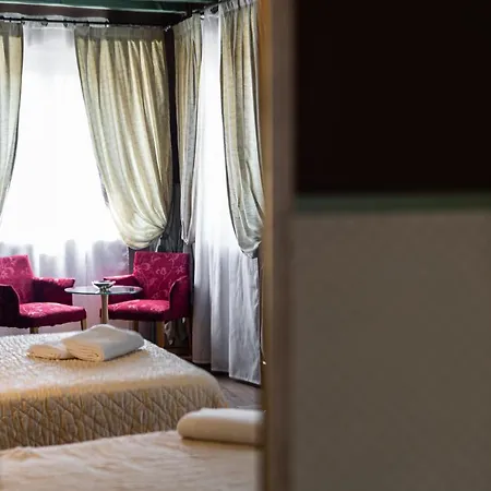 Residenza Vecelli Cavriani Maison d'hôtes 4*